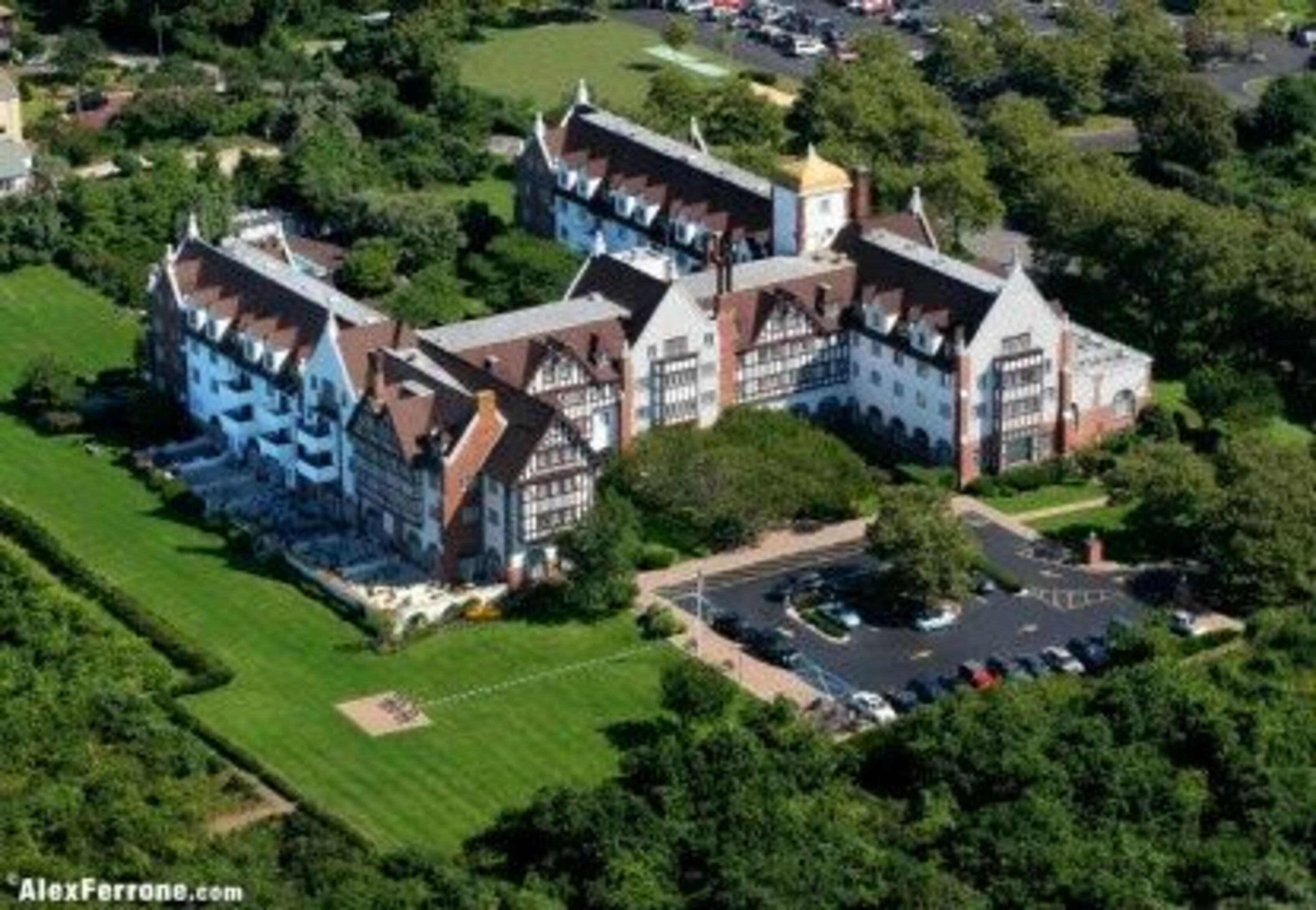 236 Edgemere St, Montauk Manor, U 229, Montauk, Ny 11954 in Montauk