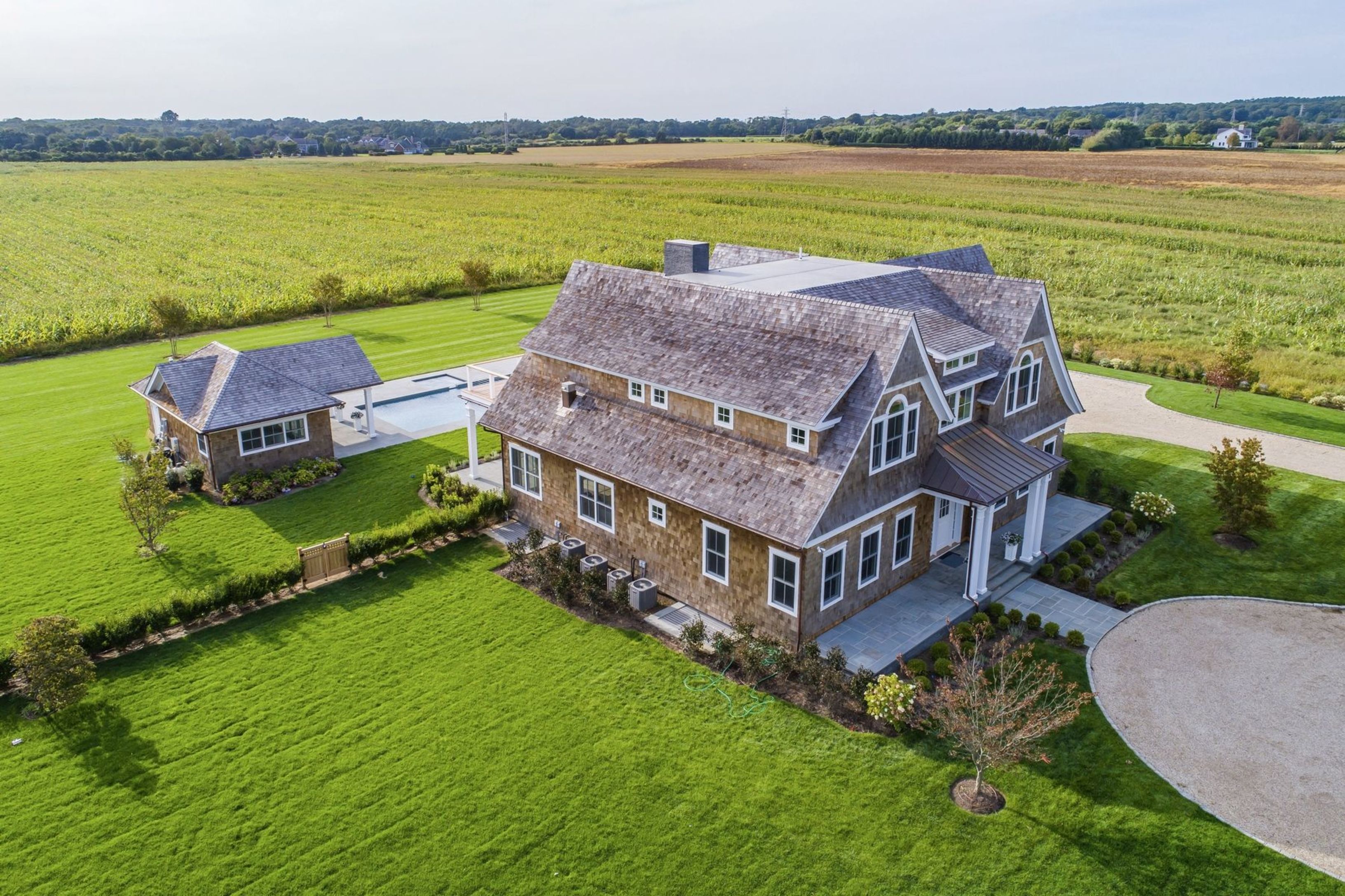 Property in Water Mill Out East