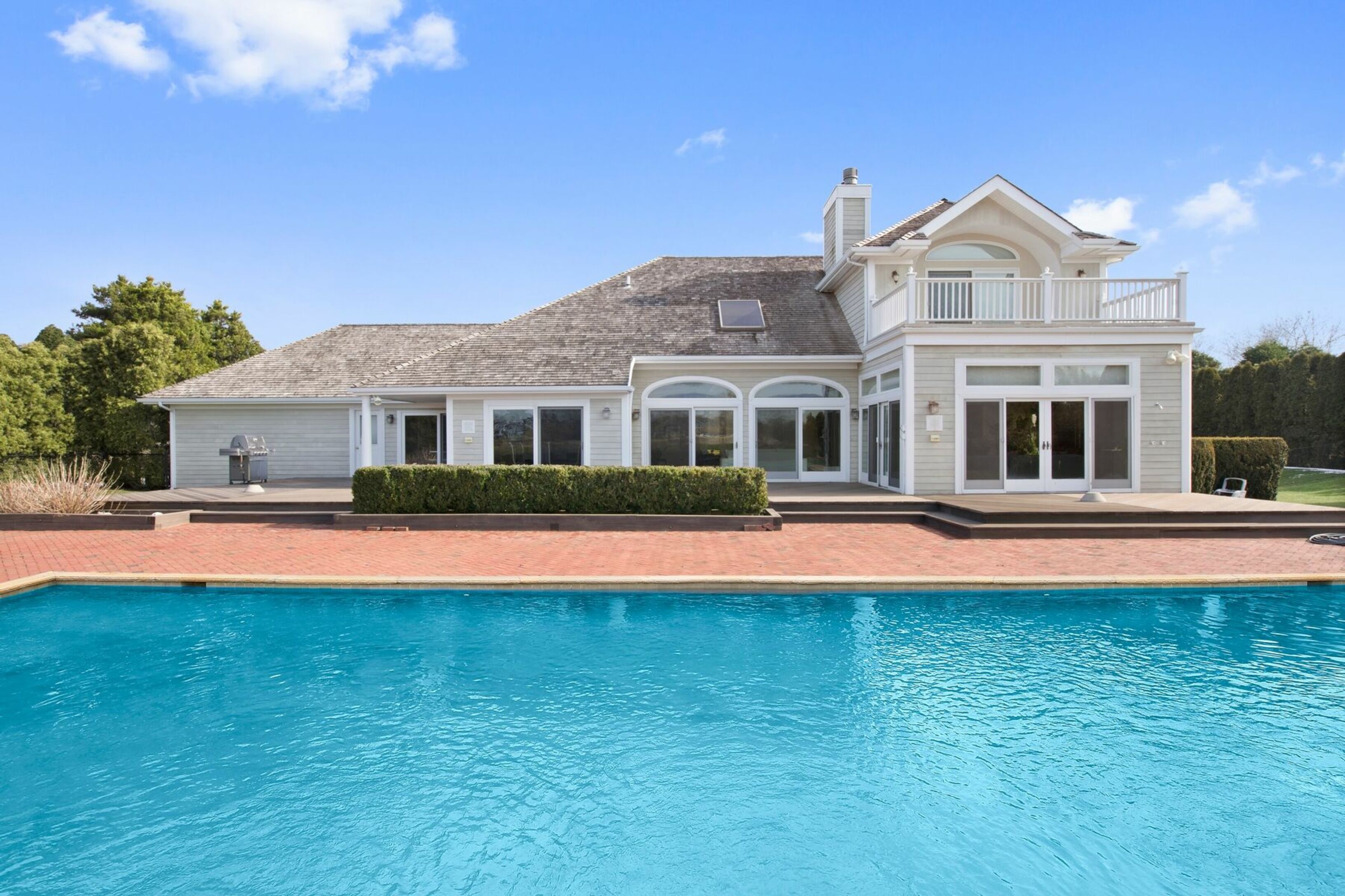 Property in Southampton Out East