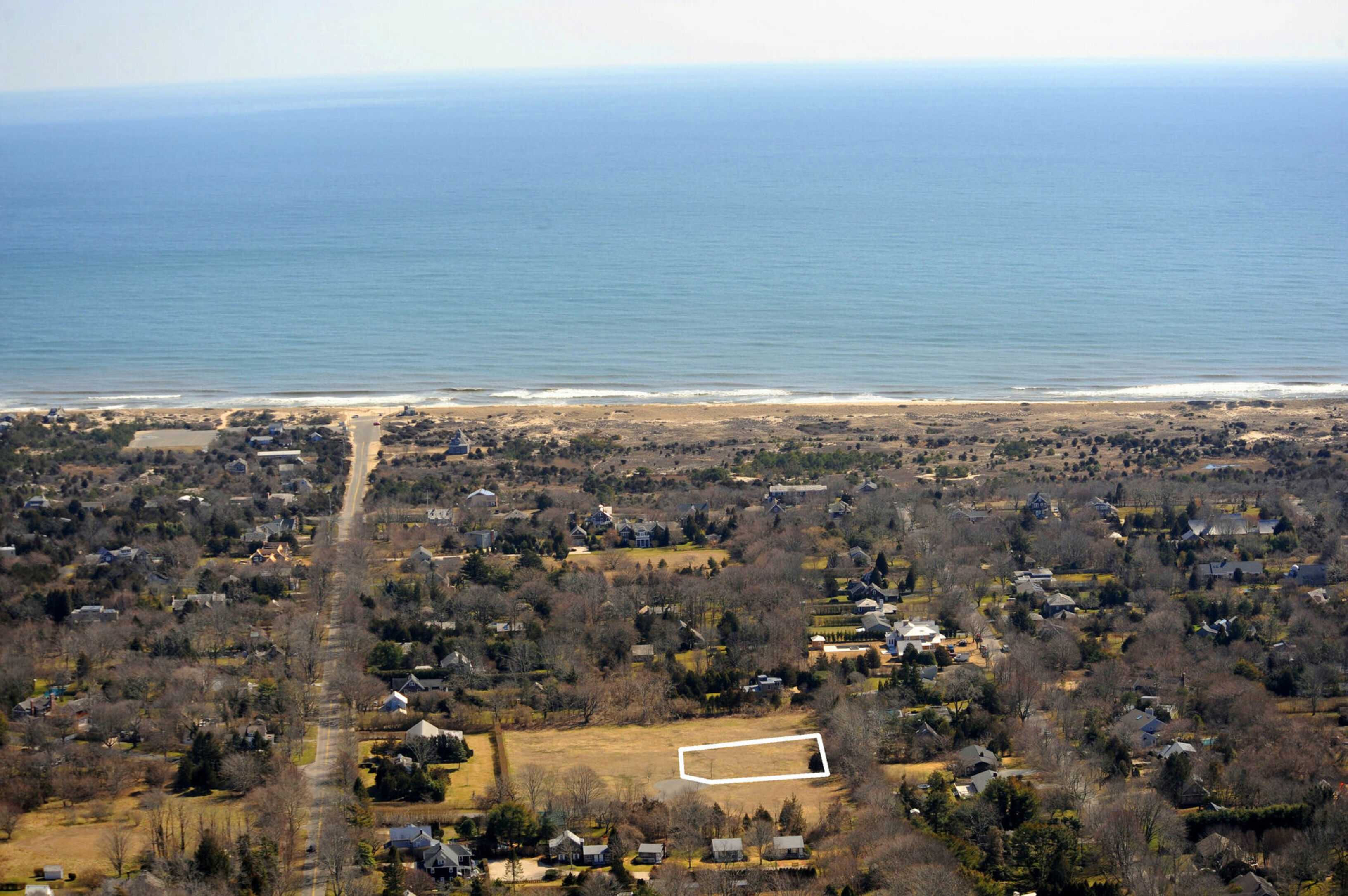 8 Old Station Pl in Amagansett Out East
