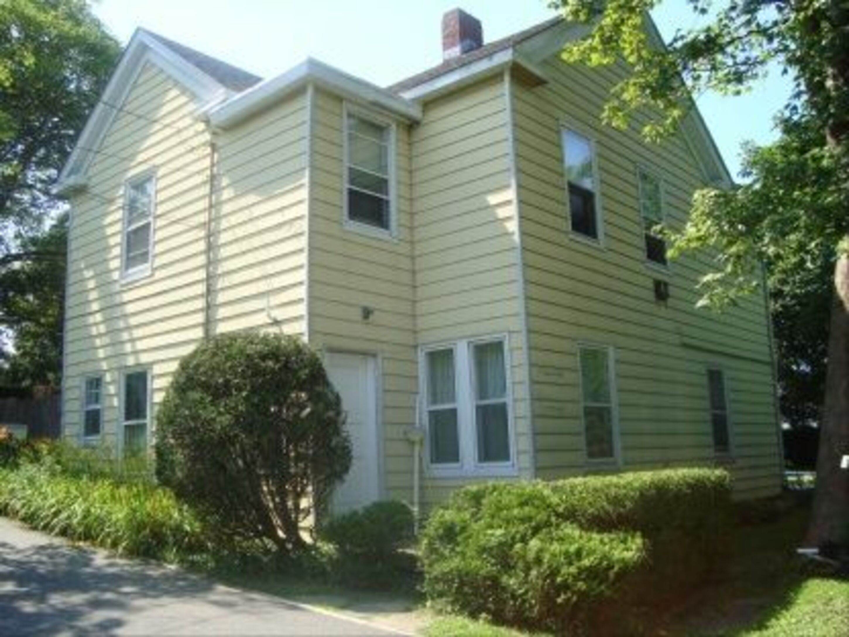 213 Windmill Ln in Southampton Out East