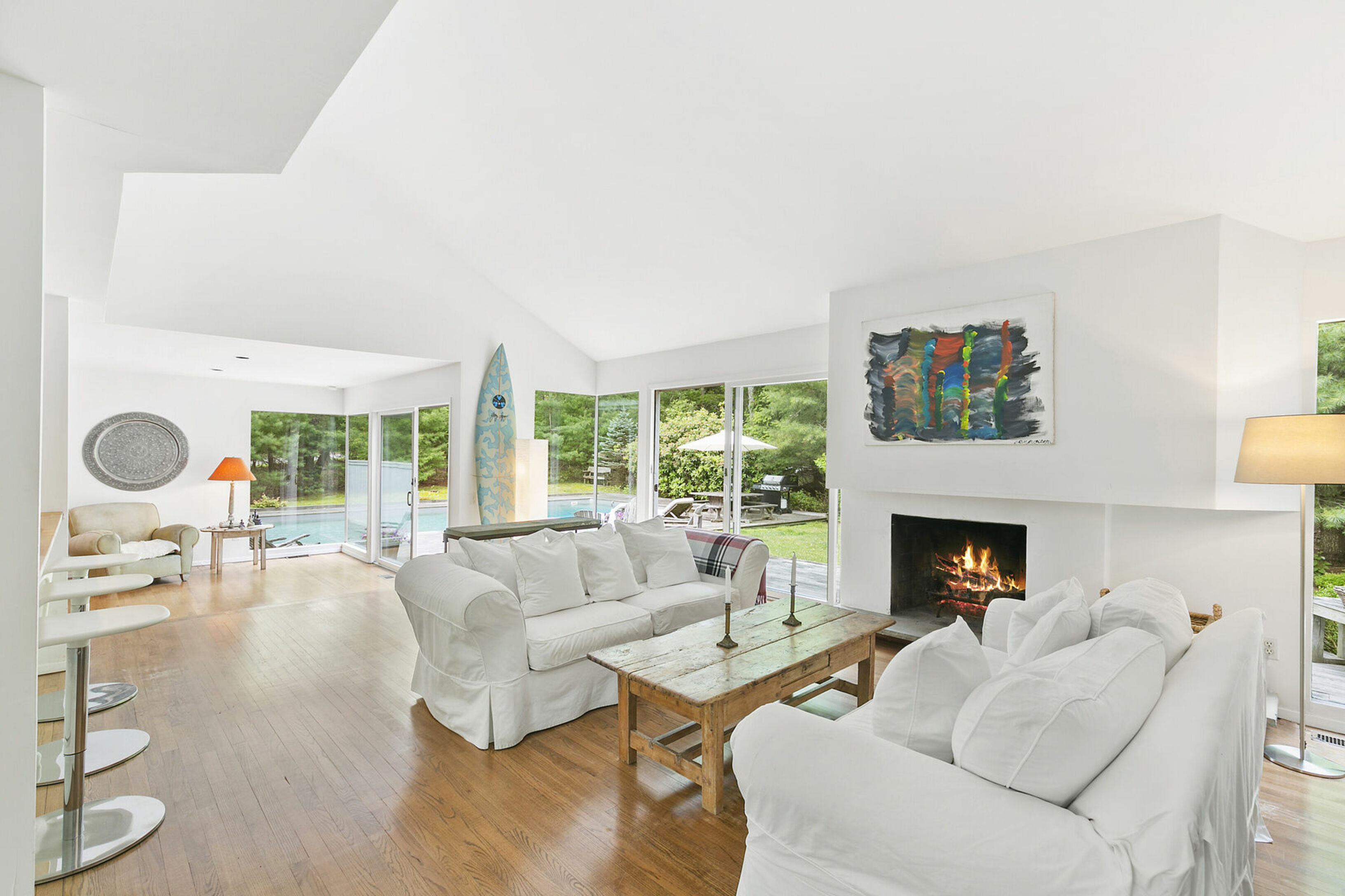 3 Lynda Ln in East Hampton Out East