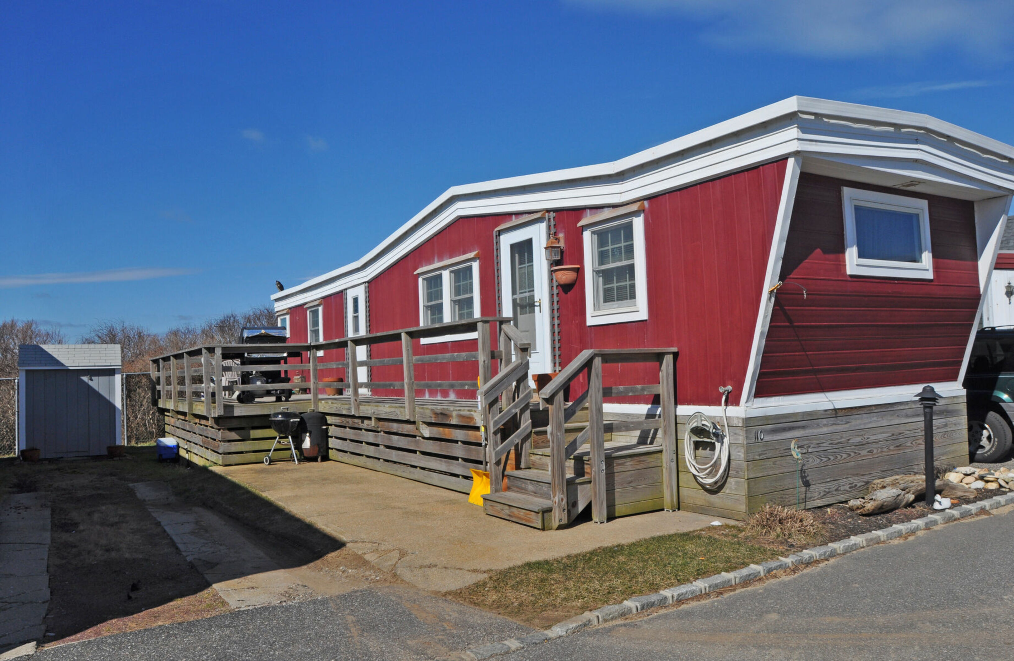 100 Deforest Rd, Montauk Shores Condo Unit 110 in Montauk Out East