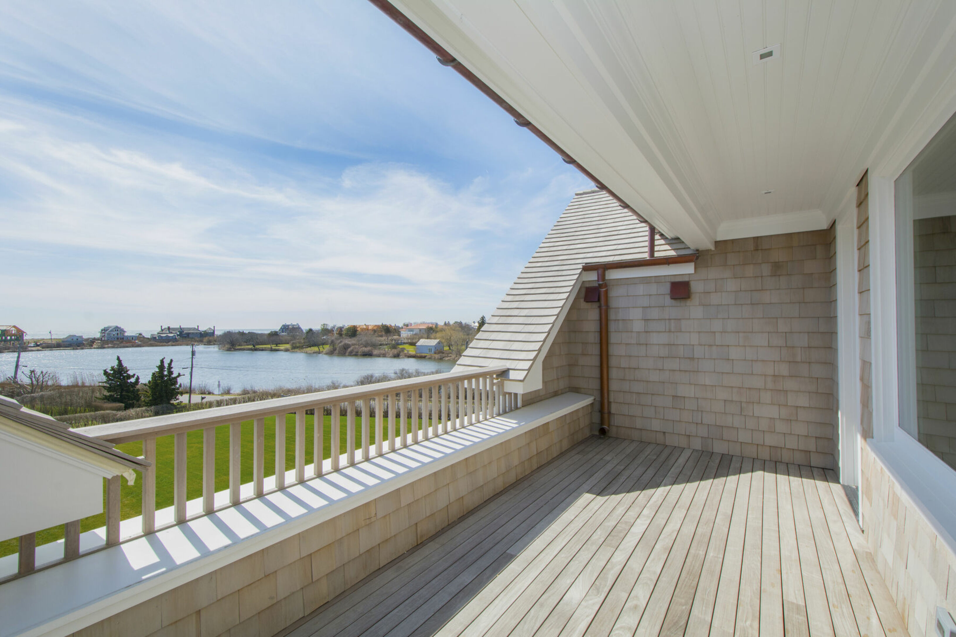 500 Old Town Rd in Southampton Out East