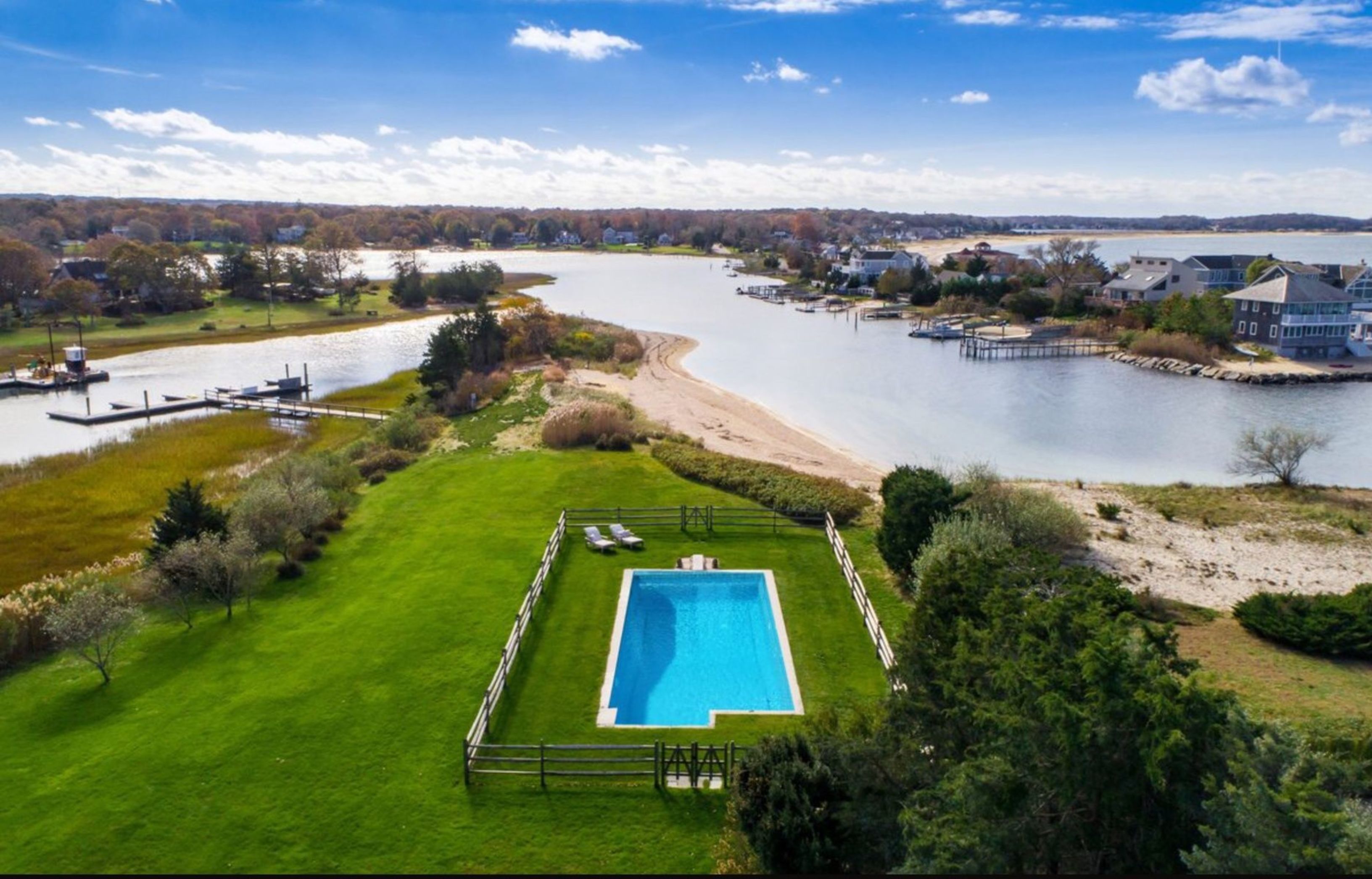 66 Peconic Bay Ave in Southampton Out East