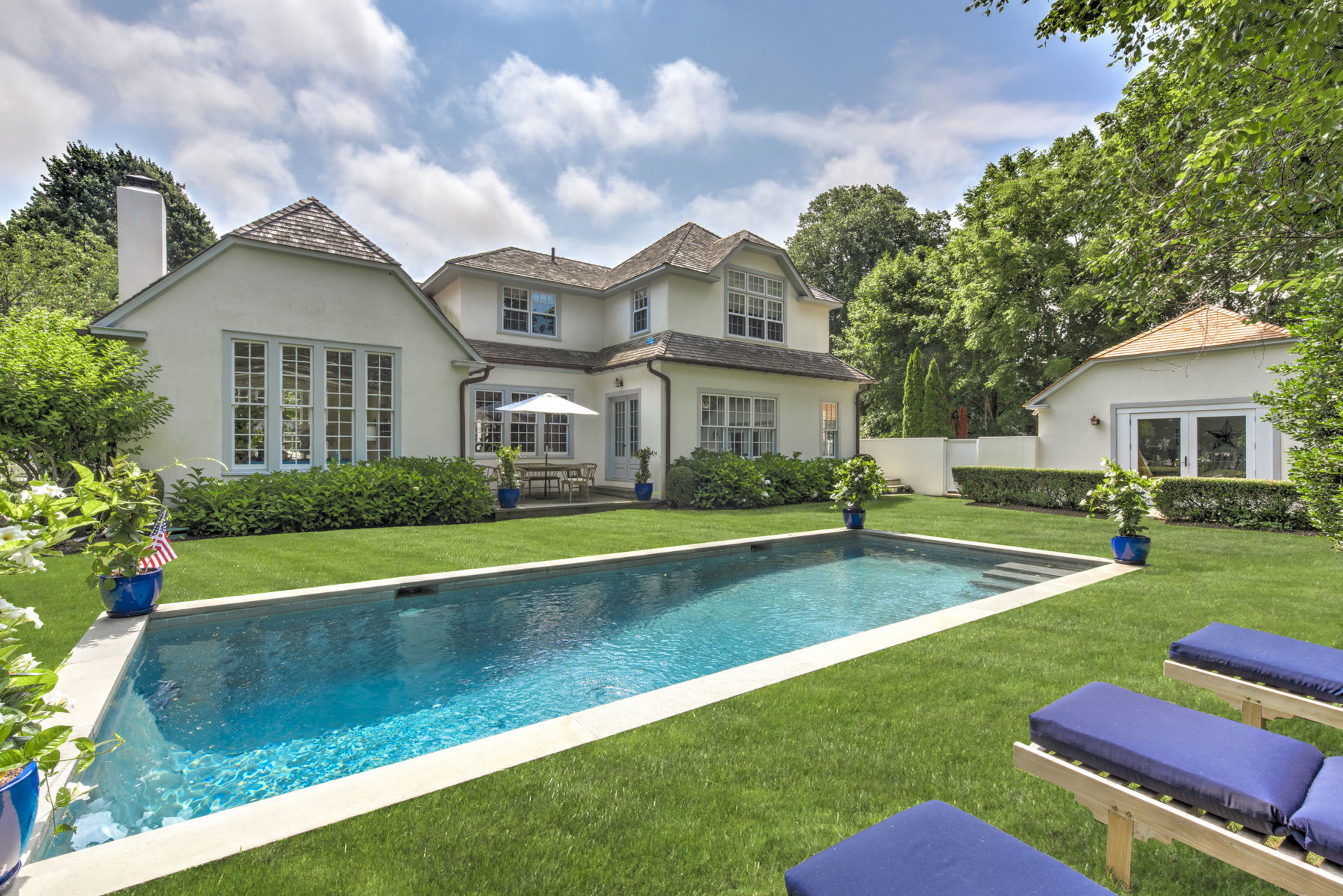 Sag Harbor Village Beauty Town & Country Real Estate