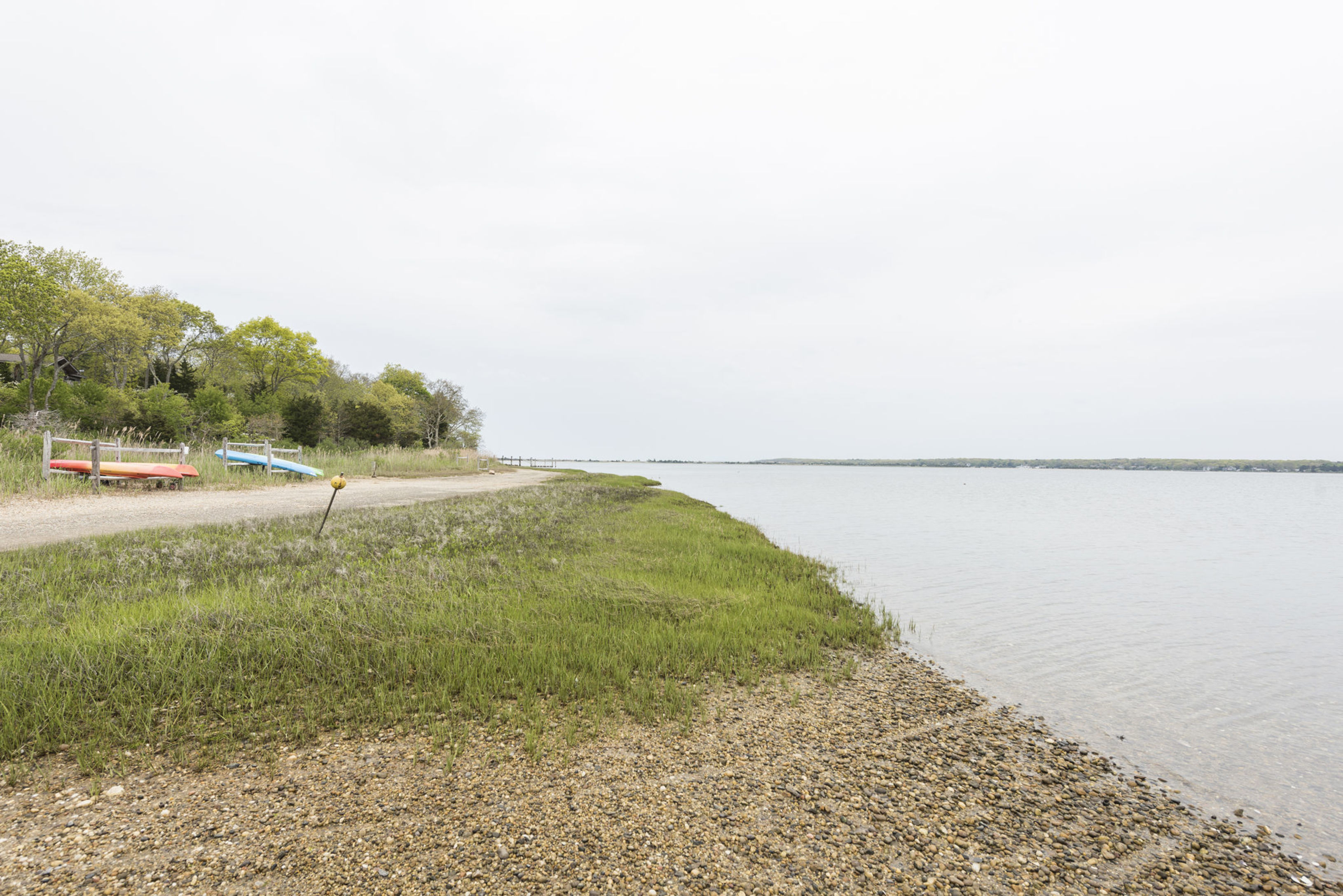 10 Settlers Landing Ln in East Hampton Out East