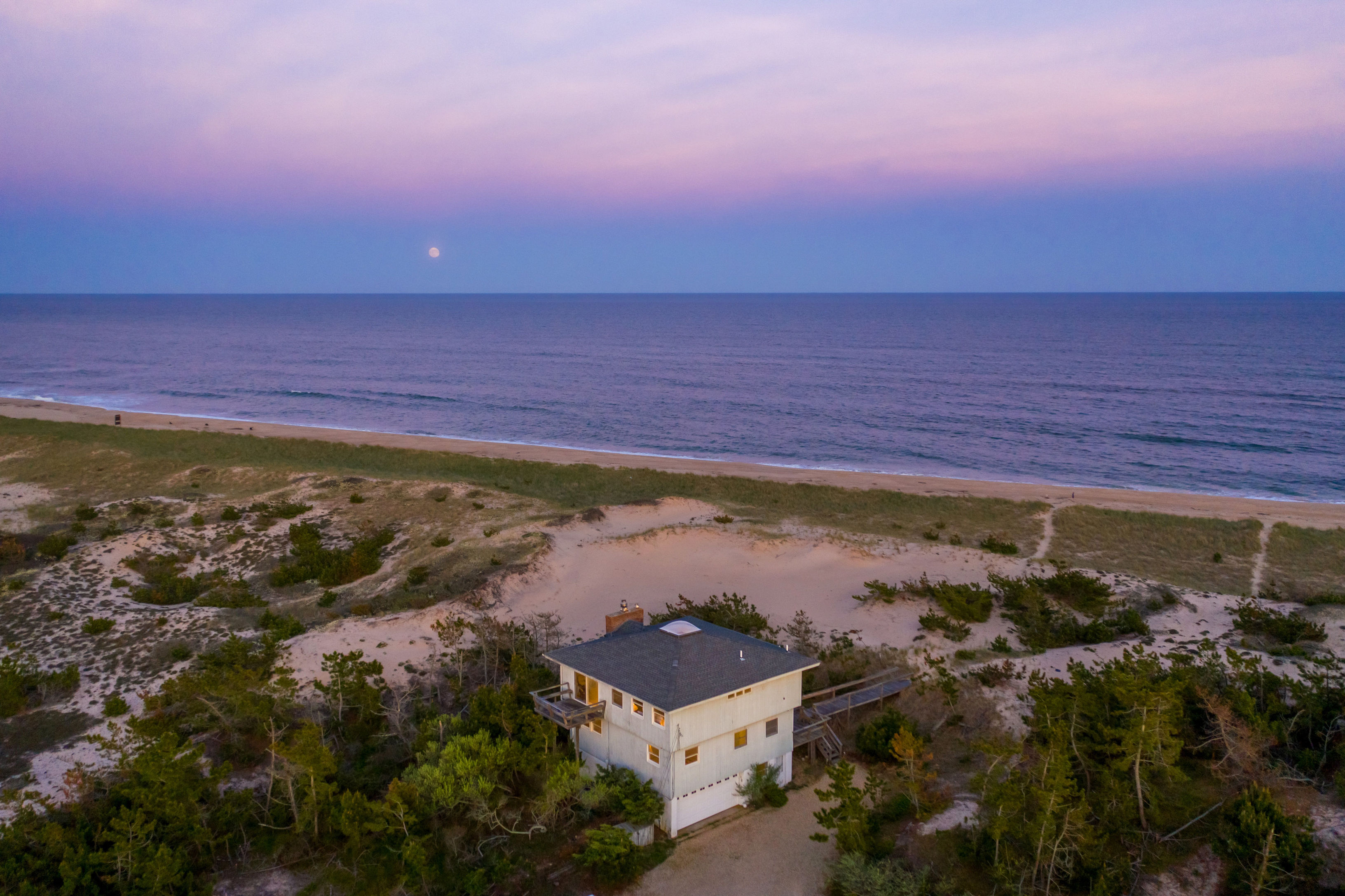 55 Dune Ln in Amagansett Out East