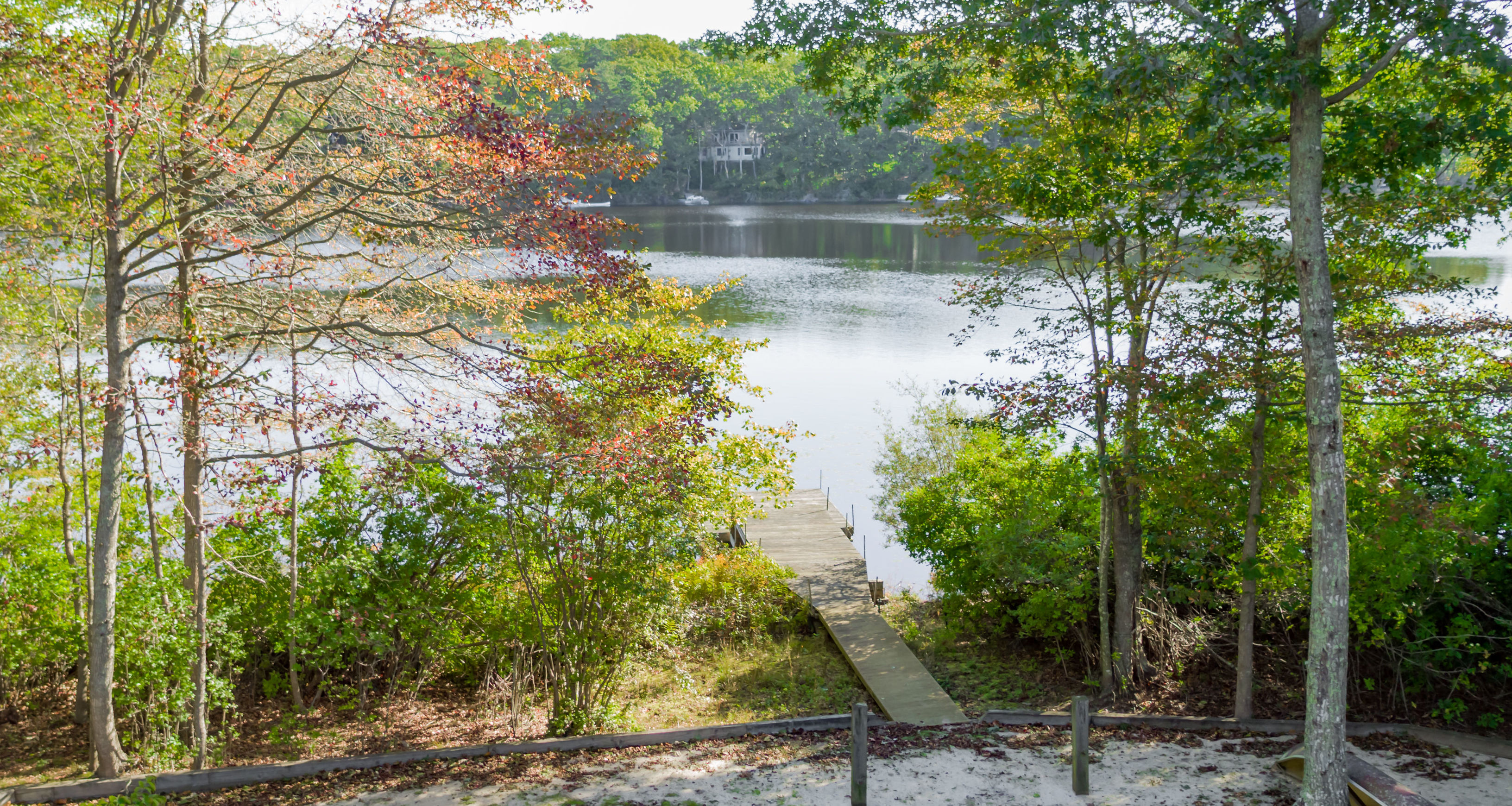 30 Little Fresh Pond Rd in Southampton Out East