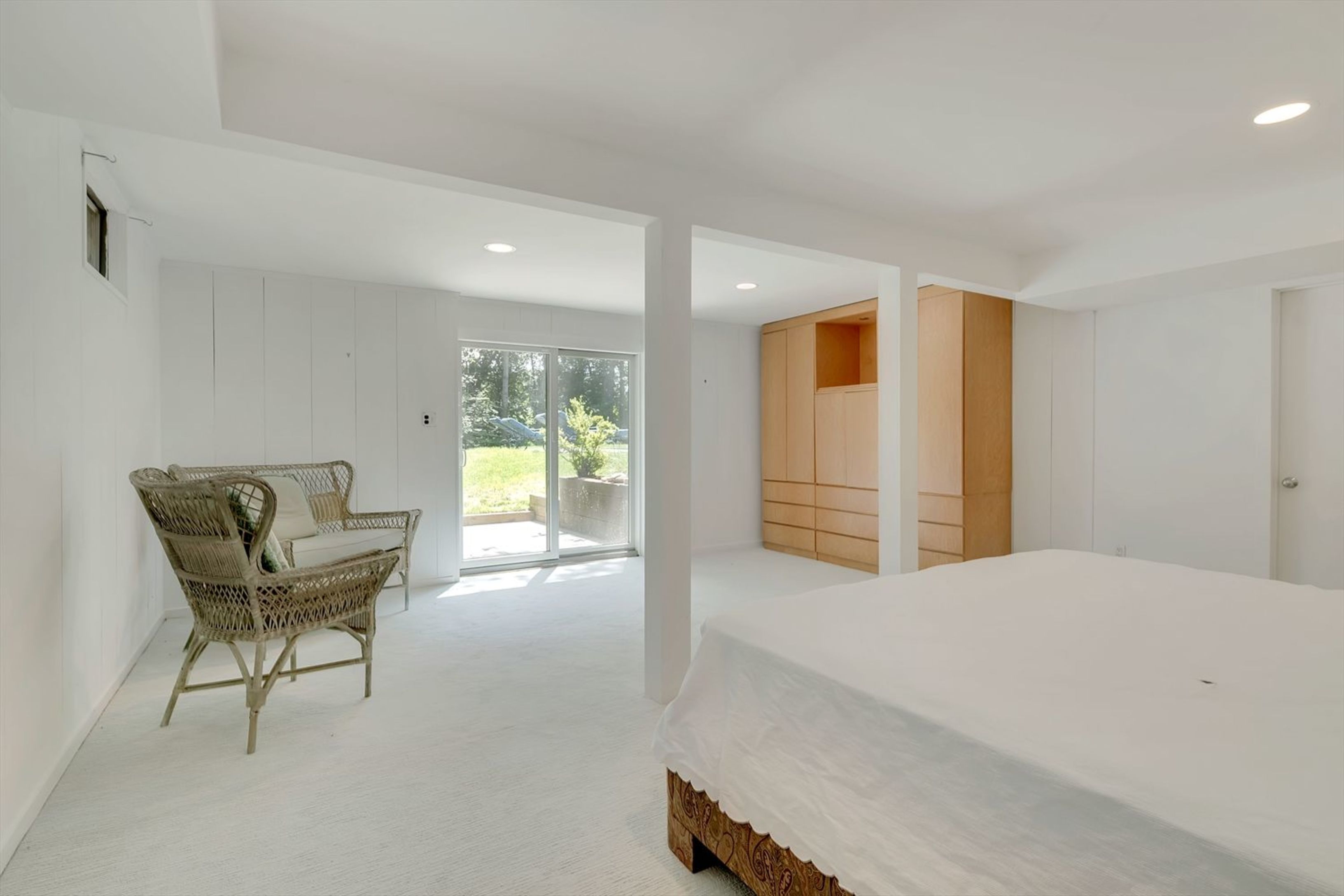 3 Old Orchard Ln in East Hampton Out East