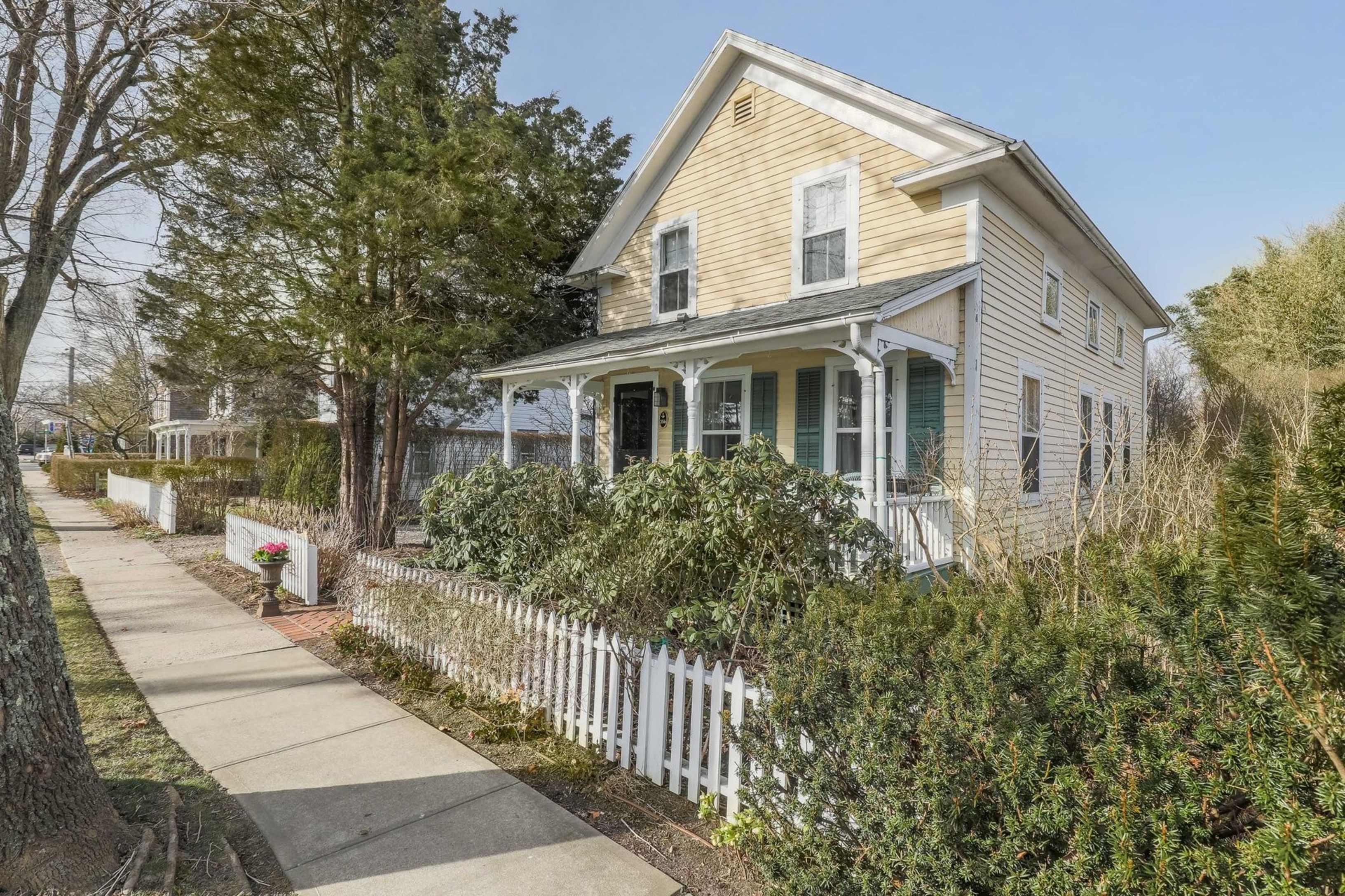 356 Main Street in Sag Harbor Out East