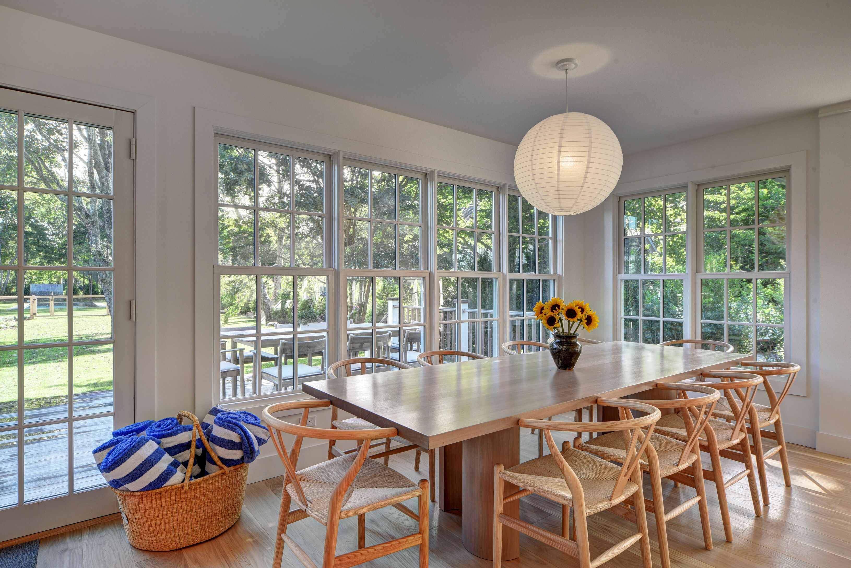 95 Meeting House Ln in Amagansett Out East