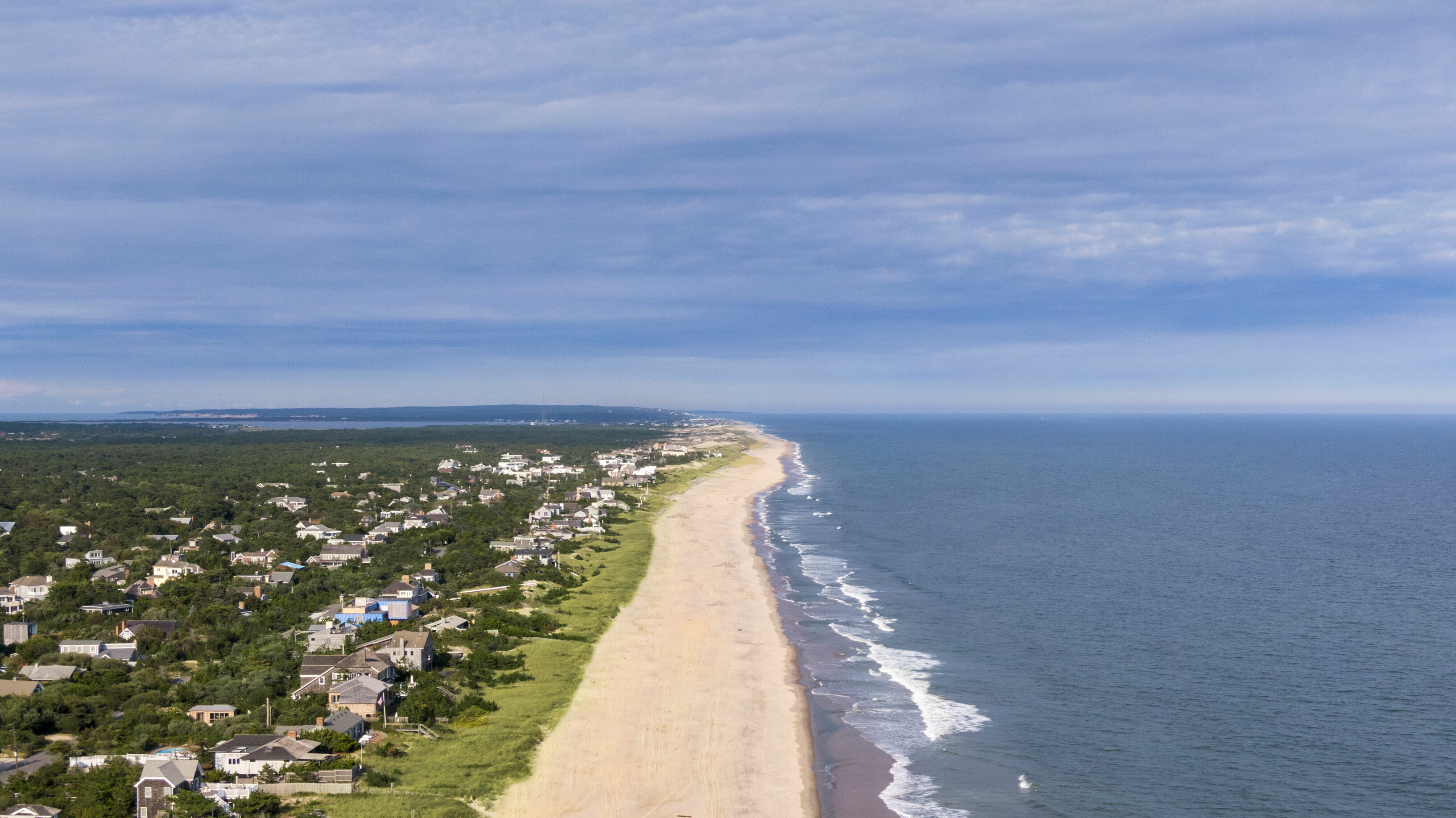 69 Treasure Island Dr in Amagansett Out East