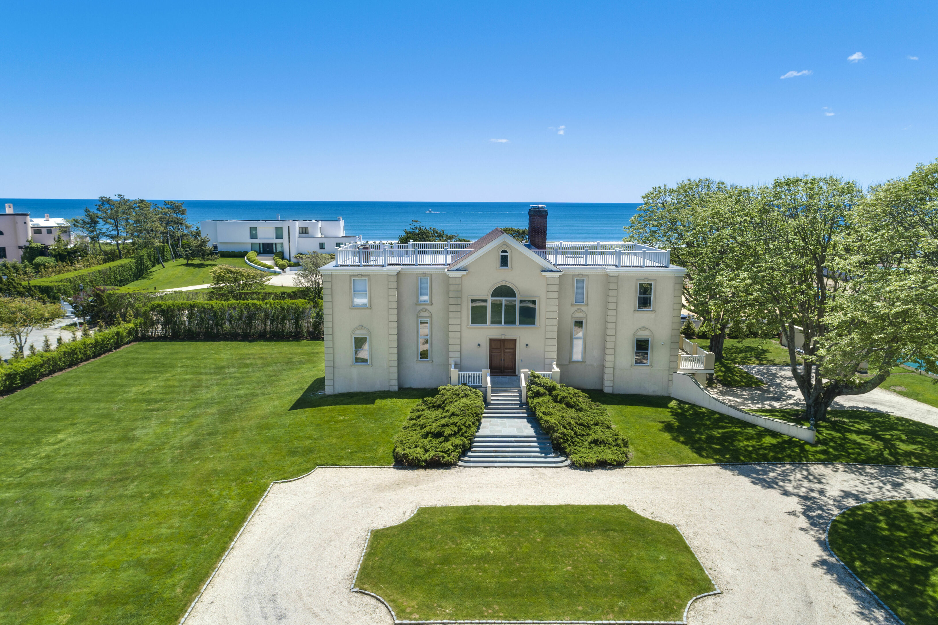 Property in Southampton Out East