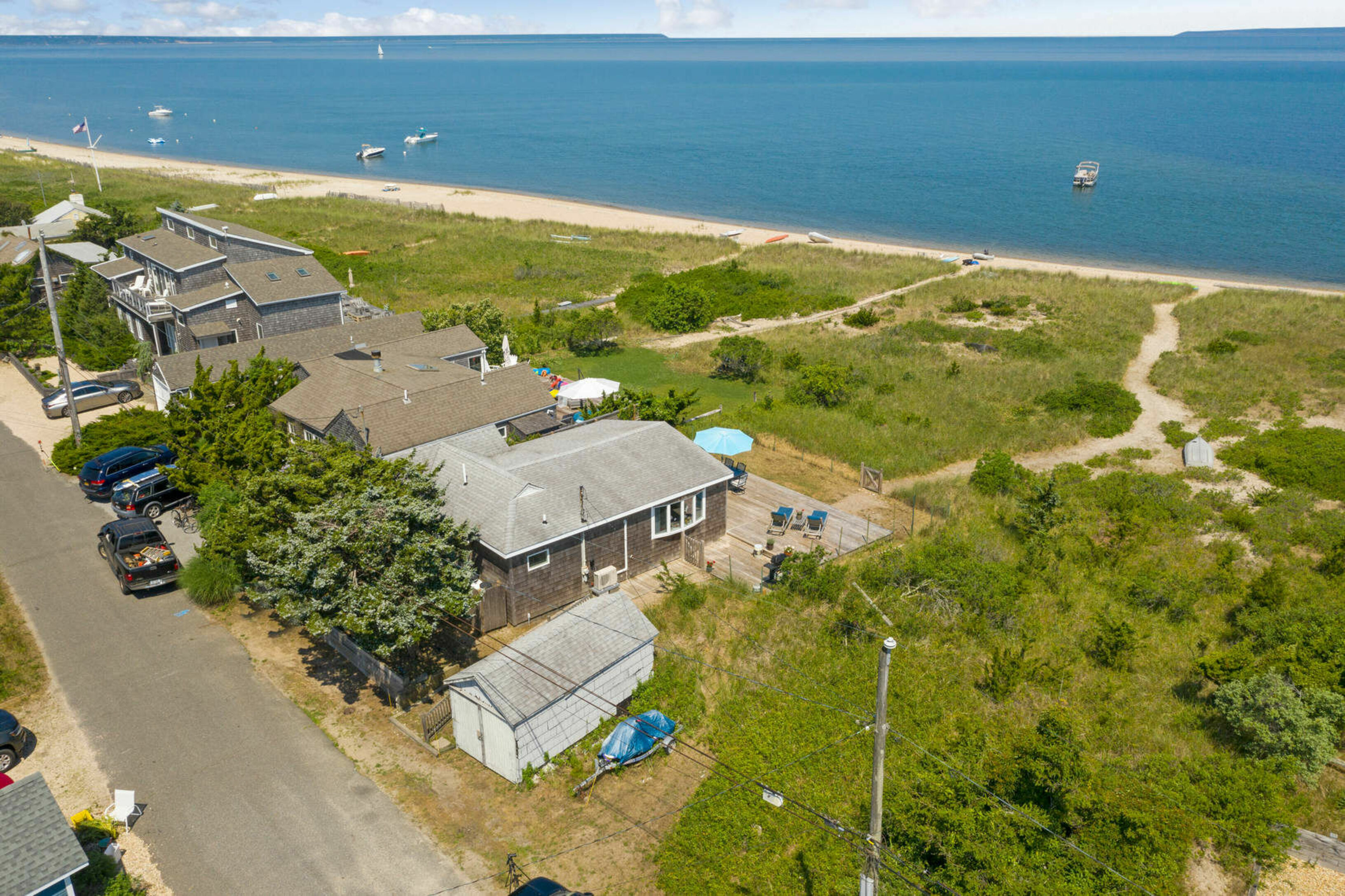 176 Shore Rd in Amagansett Out East