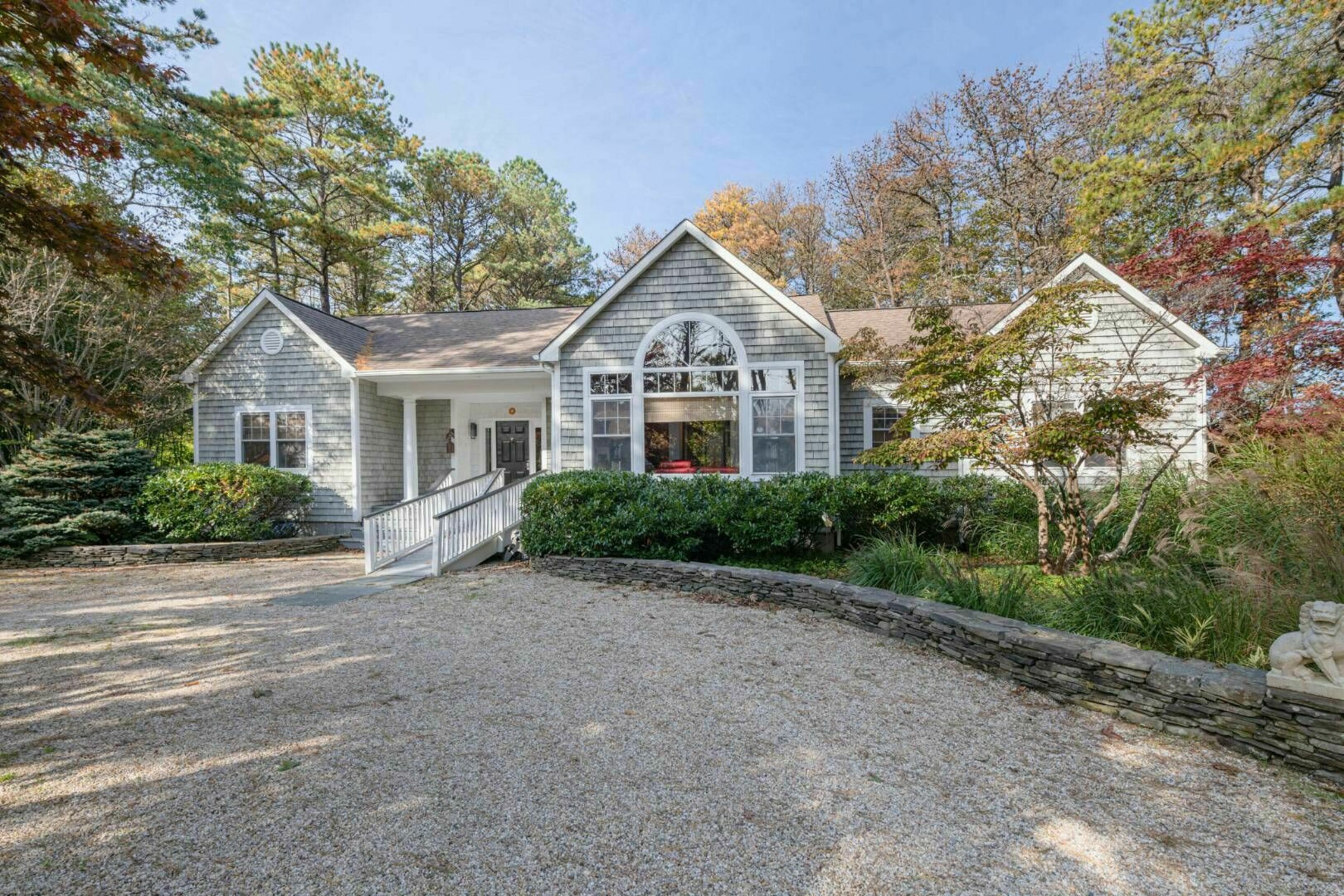 1 Deer Haven Ct in East Hampton Out East