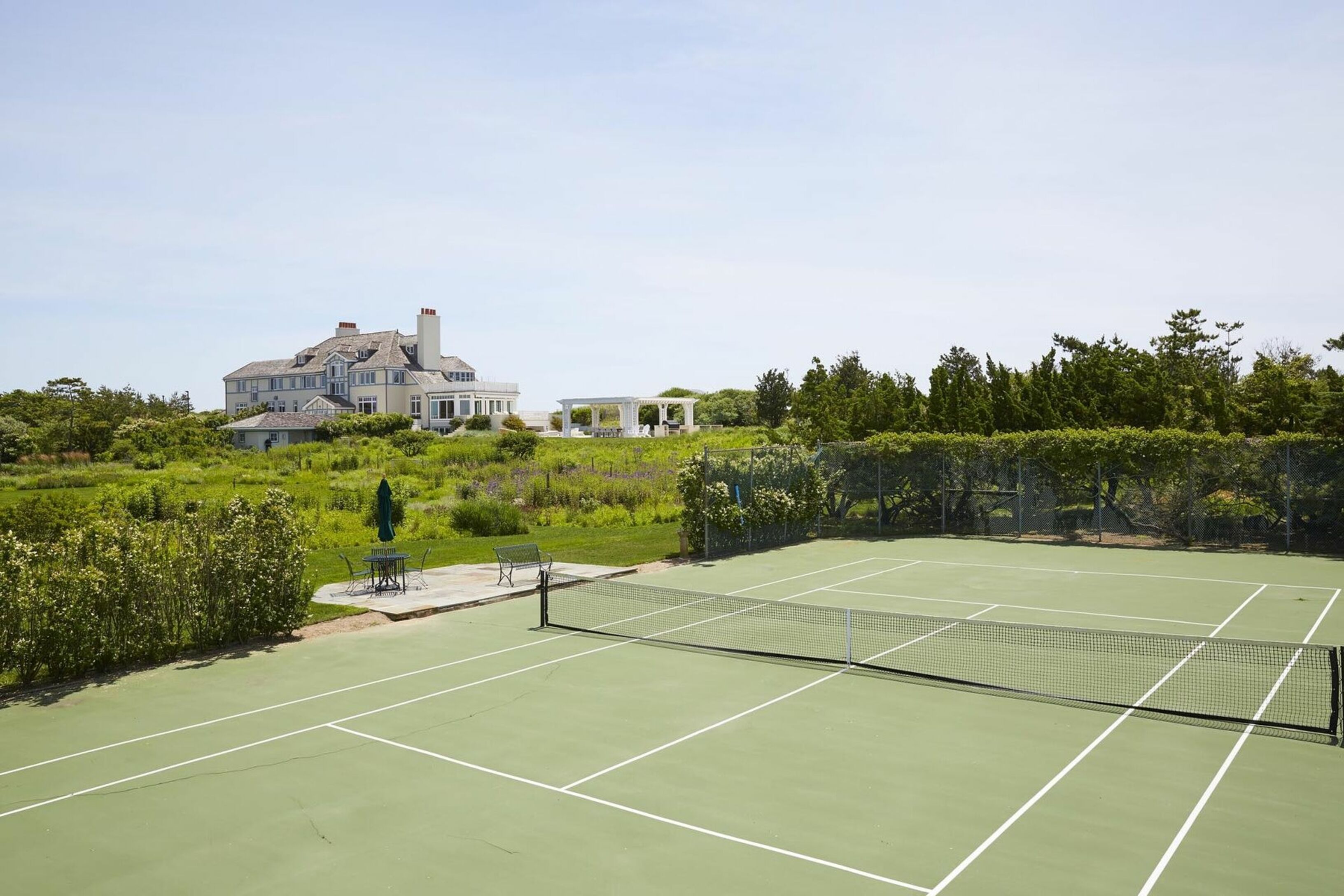 Meadow Ln in Southampton Out East