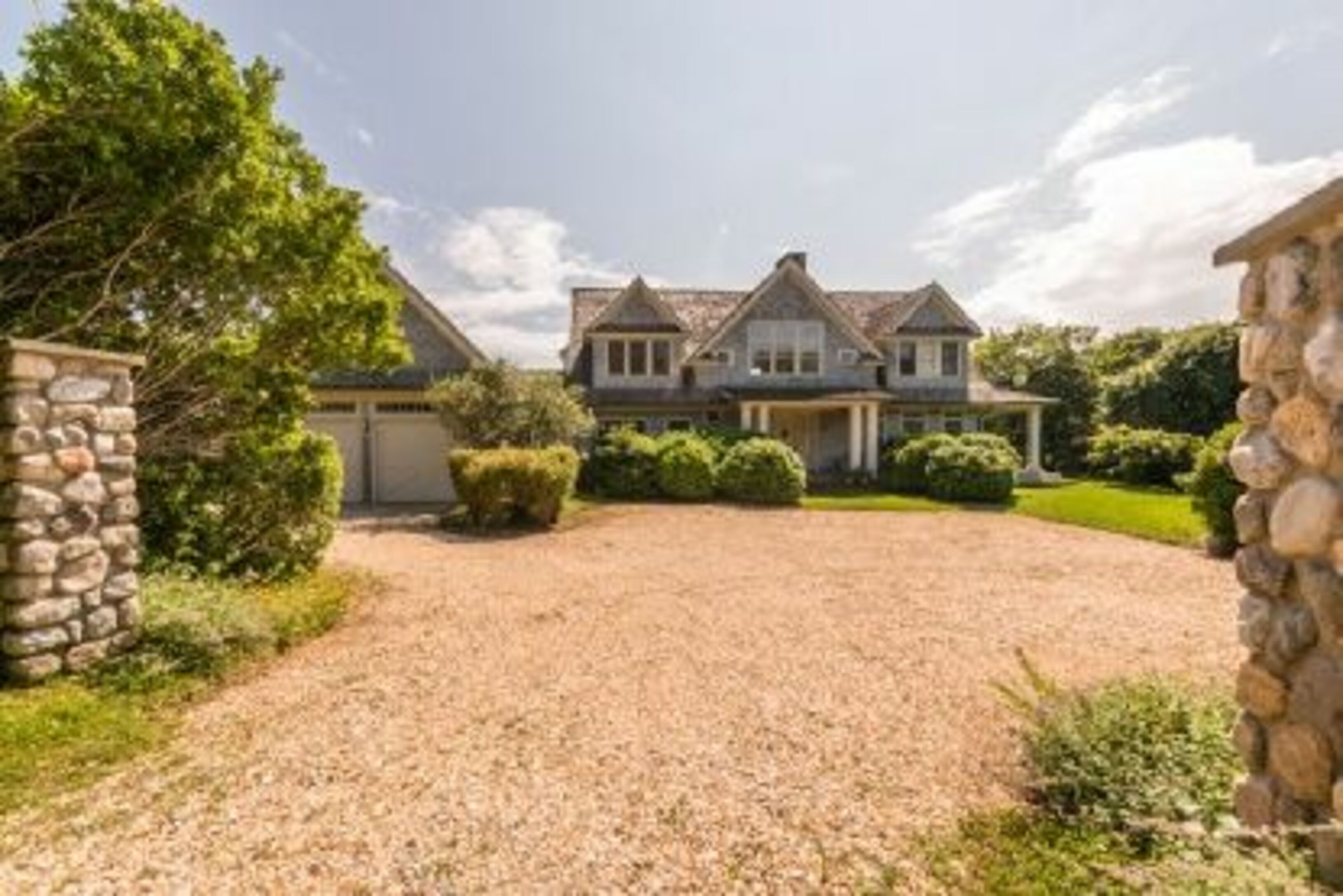 48 Old Montauk Hwy in Montauk Out East