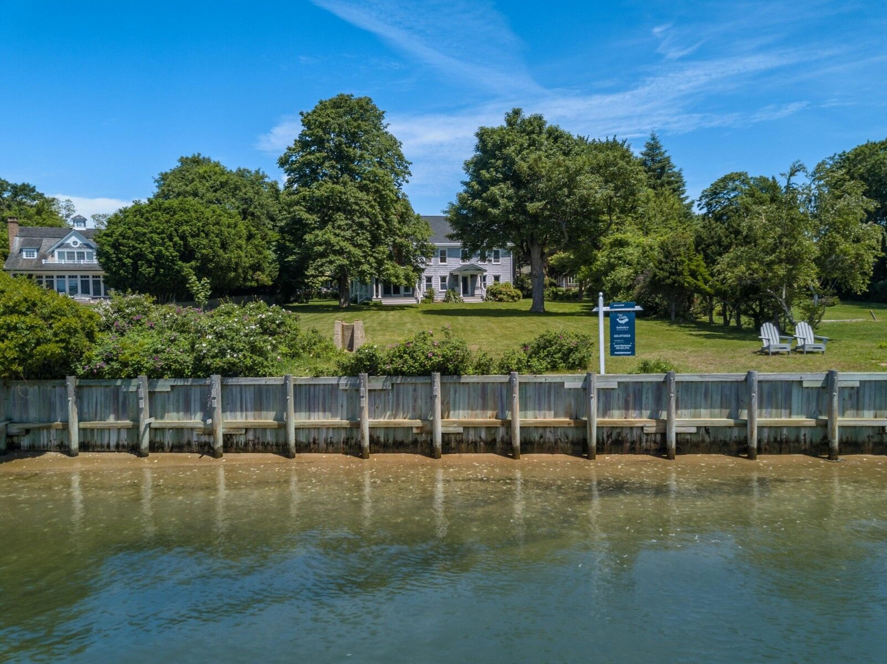 125 Cove Cir in Greenport Out East