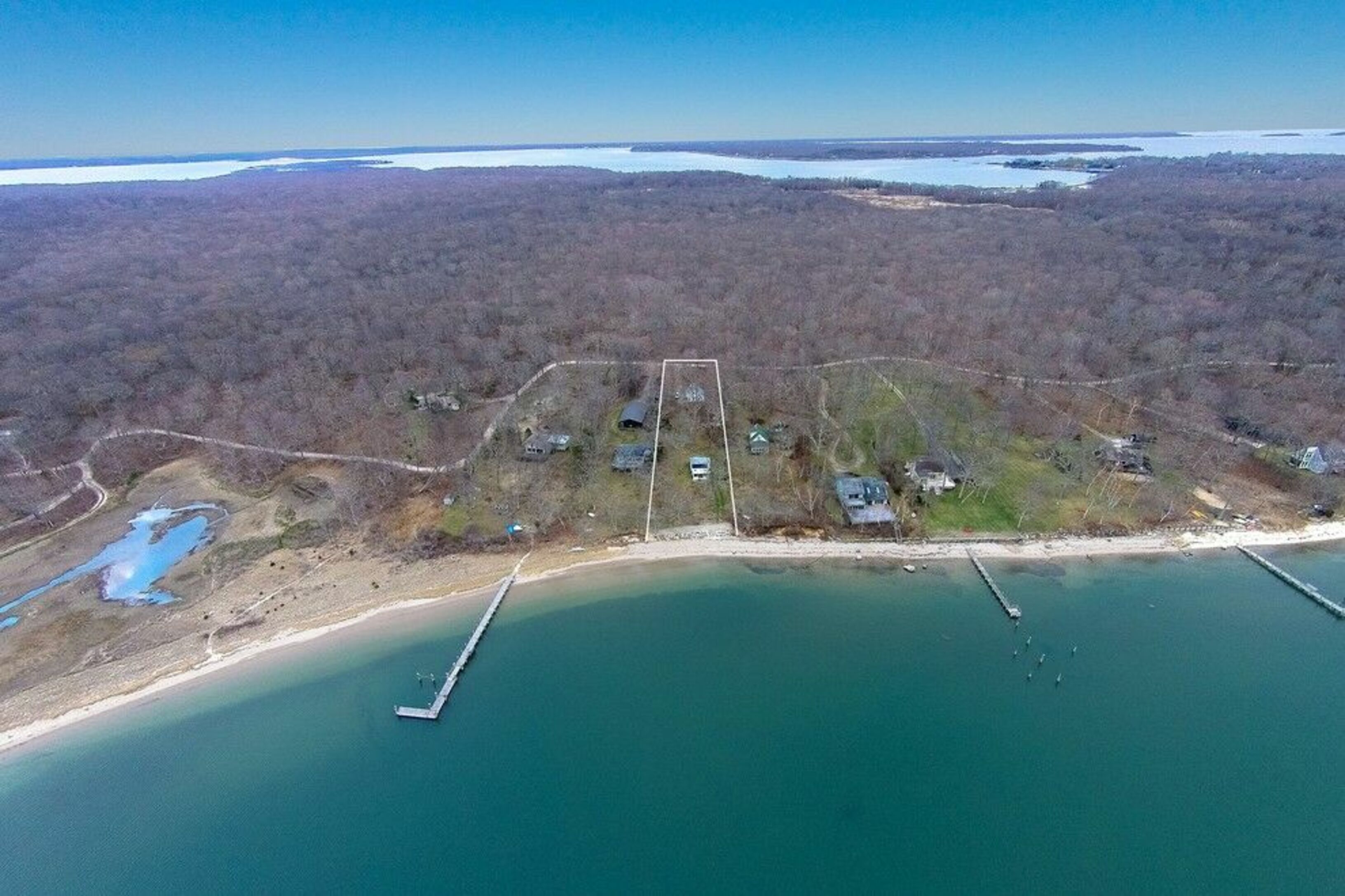 47g South Ferry Rd in Shelter Island Out East